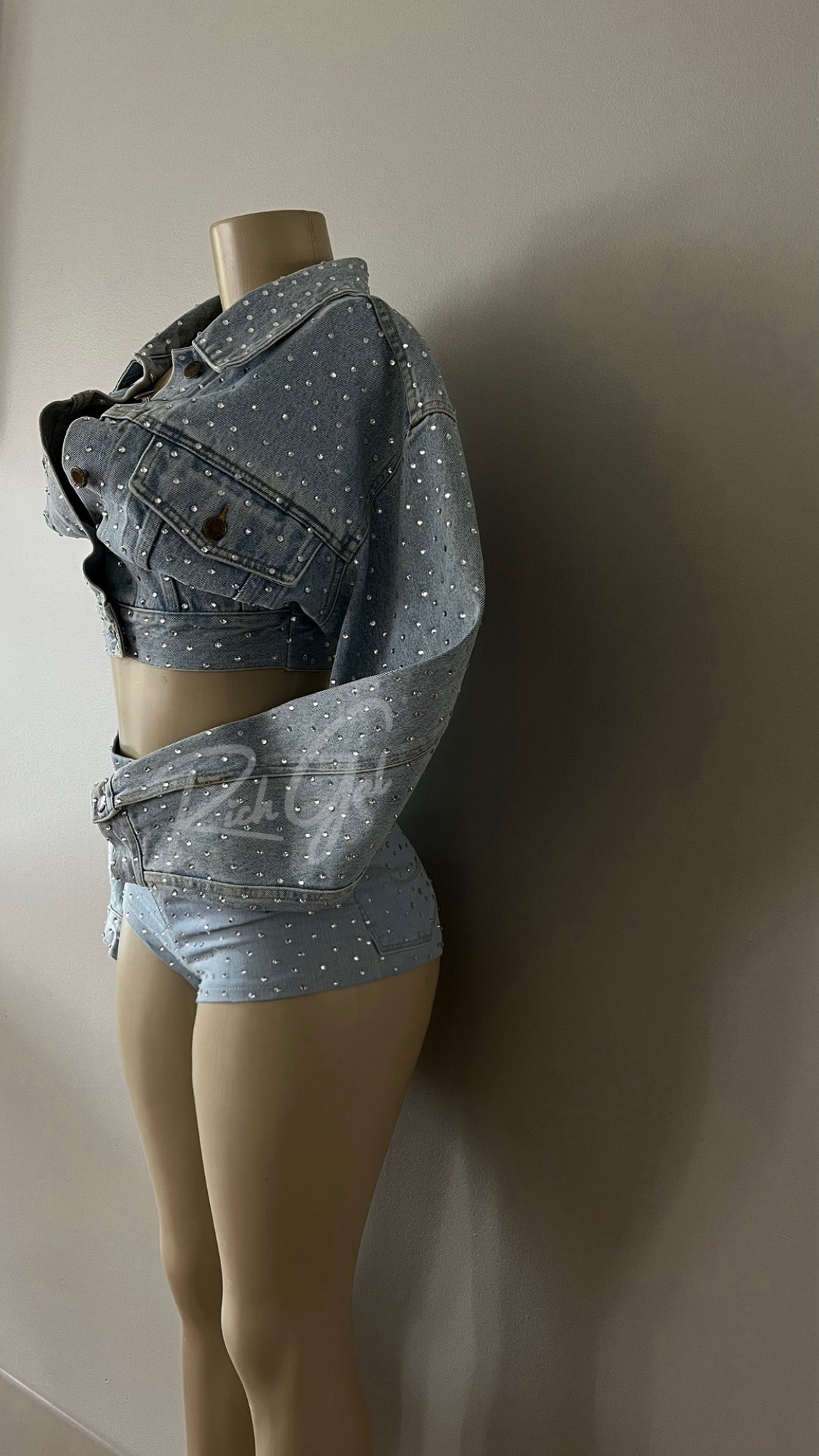 D&D SET (ON SALE READY TO SHIP)